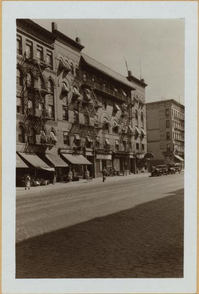 Manhattan: 2nd Avenue - 90th Street (East), 1941
