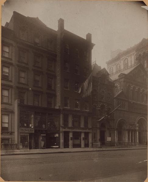 Manhattan: Madison Avenue - 43rd Street (East), 1918