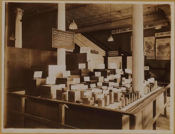 Manhattan: Broadway - Pearl Street, 1912