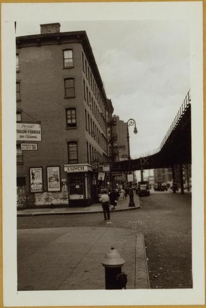 Manhattan: 1st Ave. - 22nd St., 1942