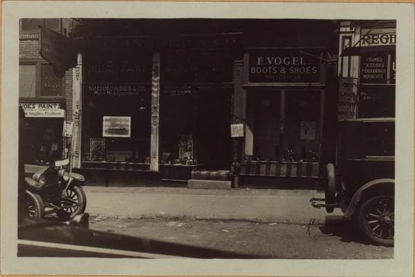Manhattan: Vesey Street - Church Street, 1930