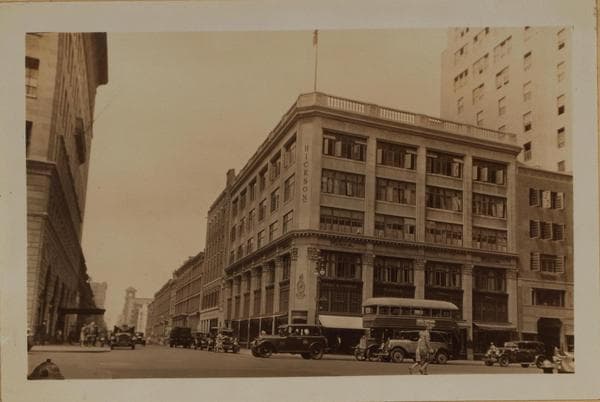 Manhattan: 5th Avenue - 52nd Street, 1929