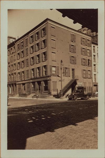 Manhattan: Water Street - Coenties Slip, 1936