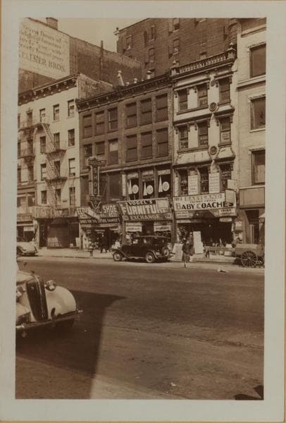 Manhattan: 6th Avenue - 14th Street, 1939
