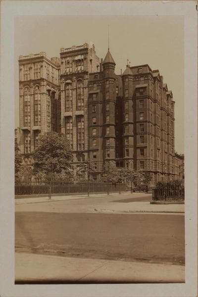 Manhattan: Gramercy Park East - Gramercy Park (South), 1928