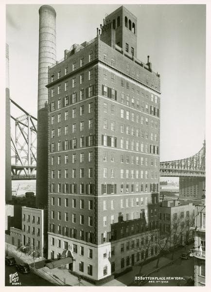 25 Sutton Place - East 58th Street, 1945-12-04
