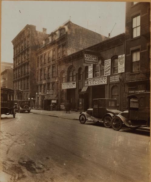 Manhattan: 47th Street (East) - 6th Avenue, 1925