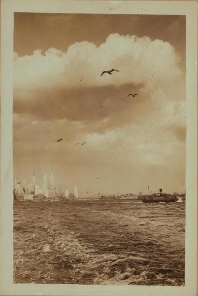 East River - Shore and skyline - Manhattan - South Ferry - Williamsburg Bridge - Battery Park., 1937