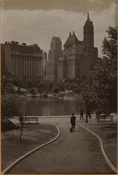 Manhattan: Central Park - The Pond., 1936