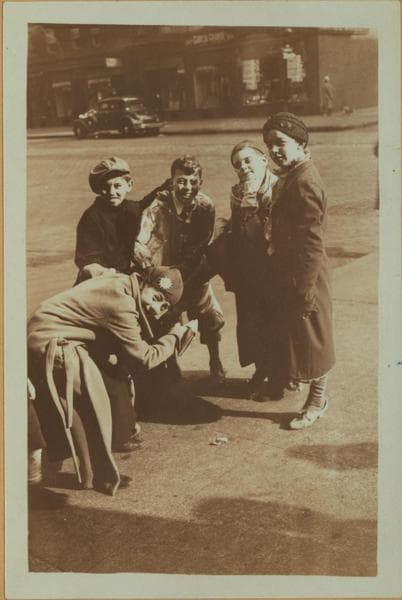 Thanksgiving ragamuffins, No.34-36., 1933