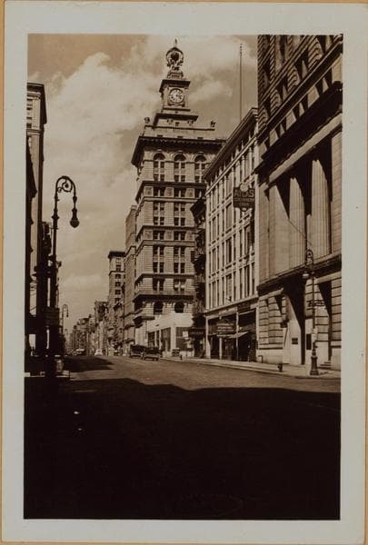 Manhattan: Broadway - Pearl Street, 1937–1938