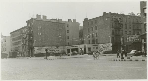 23rd Street (East) - First Avenue, southwest corner, 1942-08-22