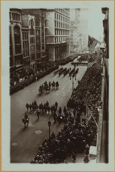 Celebrations - Parades - Municipal events - Military Parade., 1930