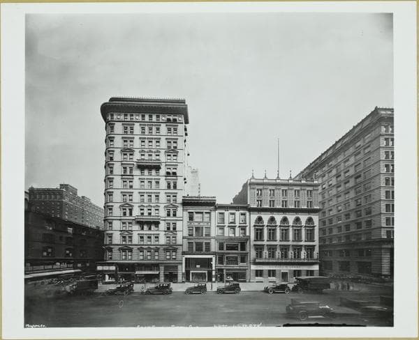Manhattan: 5th Avenue - 44th Street