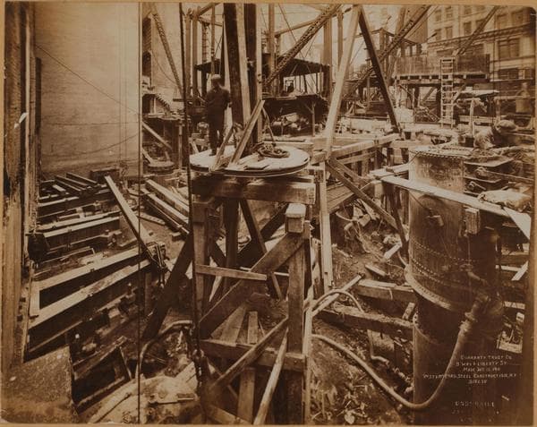 Manhattan: Broadway - Liberty Street, 1911