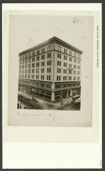Vesey Street – Broadway, northwest corner