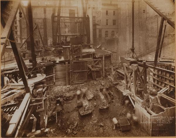 Manhattan: Broadway - Liberty Street, 1912