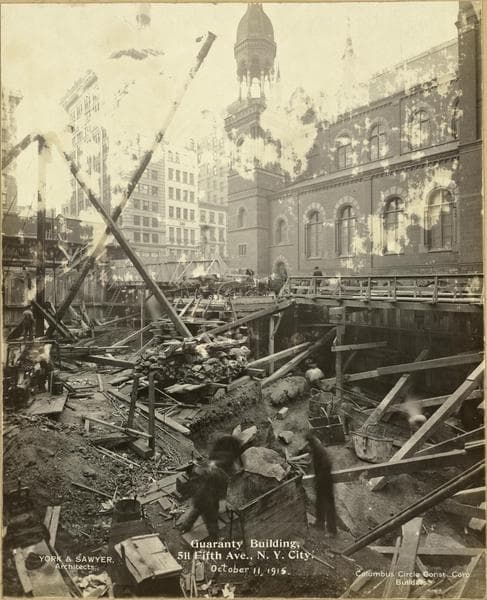 Manhattan: 5th Avenue - 43rd Street, 1915