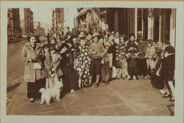 Thanksgiving ragamuffins, No.13-15., 1933