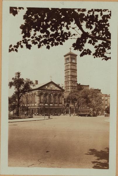 Manhattan: Washington Square South - Thompson Street, 1933–1935