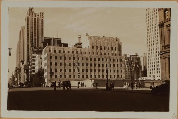 Manhattan: 5th Avenue - 51st Street (West), 1933