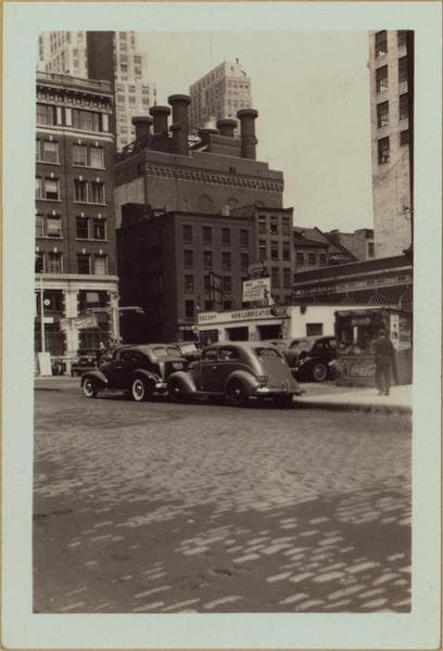 Manhattan: Maiden Lane - Front Street, 1940