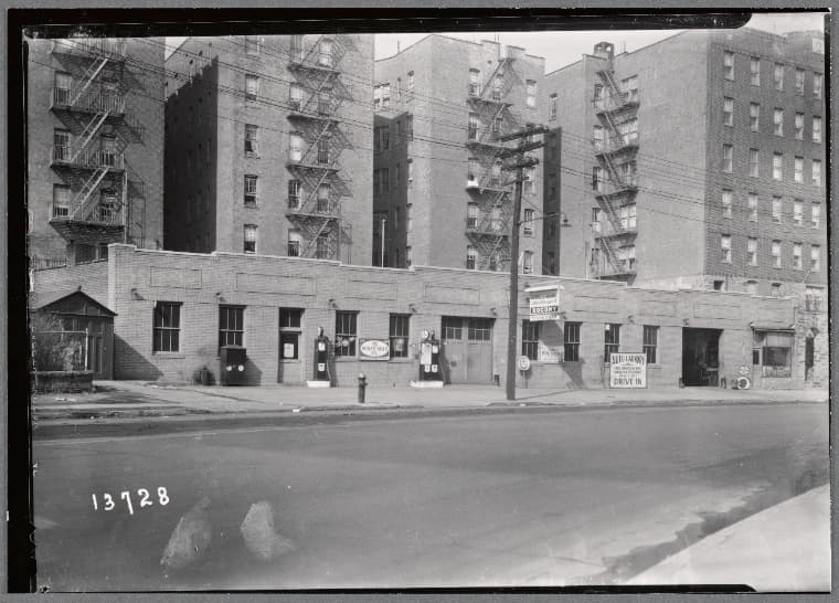 Carroll's Garage and apartment houses: 2717 Reservoir Av - W. 195th St, Bronx, 1934