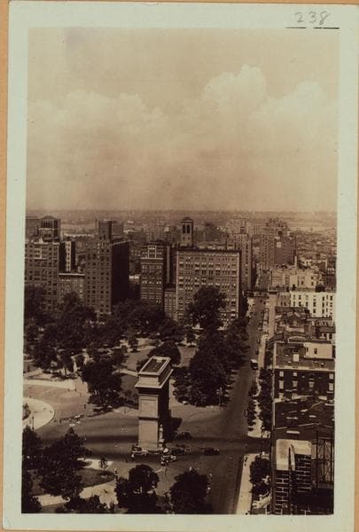 Manhattan: Washington Square - University Place, 1935