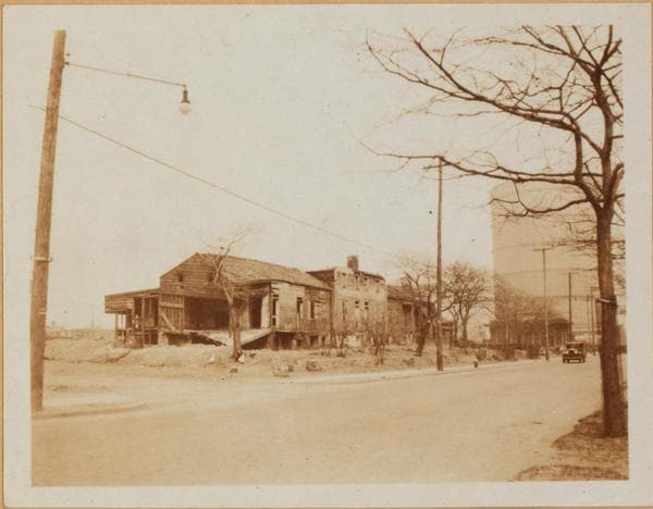 Brooklyn: Maspeth Avenue - Debevoise Avenue, 1928–1929