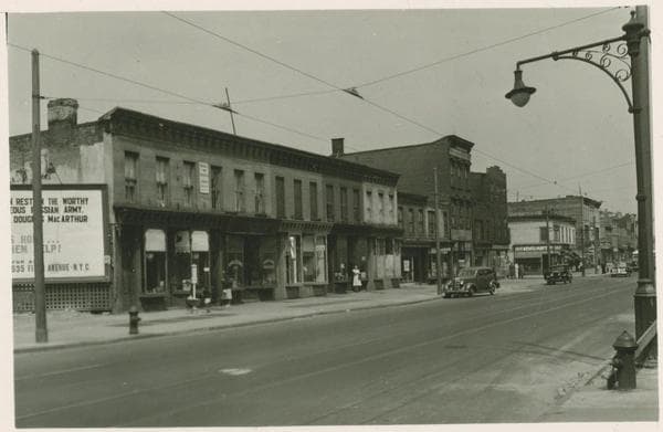 Fulton Street #1735, looking east, 1942-05-12