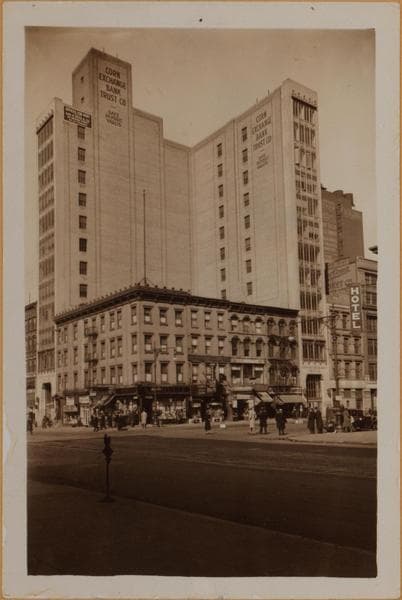 Manhattan: 8th Avenue - 42nd Street (West), 1933–1936
