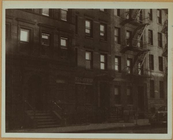 Social conditions - Housing - Views of tenements in poor neighborhoods of Manhattan., 1930