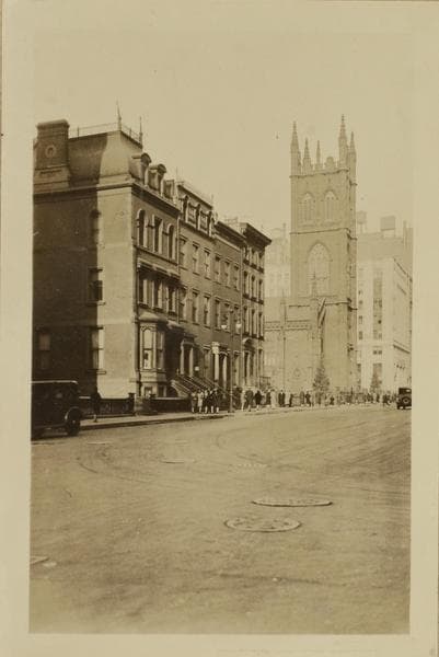 Manhattan: 5th Avenue - 11th Street, 1927