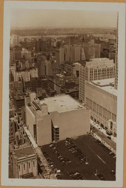 Manhattan: 48th Street (West) - 5th Avenue, 1933