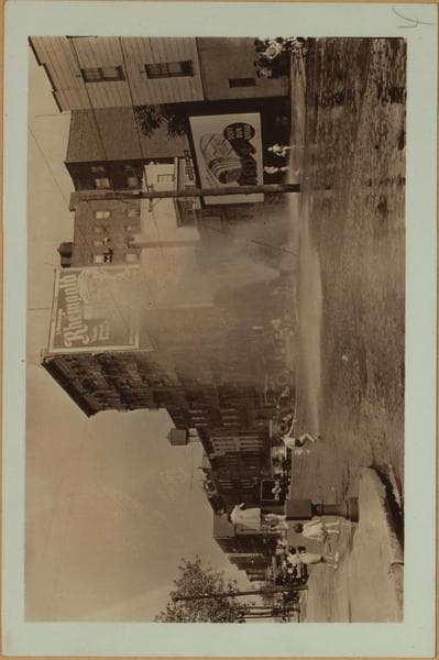 Recreation and hobbies - Bathing - Brooklyn., 1937