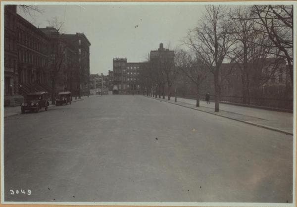 Manhattan: Mount Morris Park We - 122nd Street, 1920