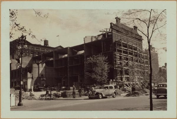 Manhattan: 5th Avenue - Washington Mews, 1933–1939