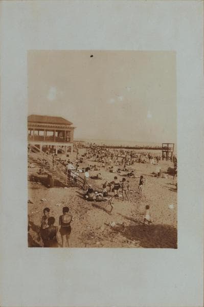 Islands - Coney Island beach - Coney Island Pavilion., 1932
