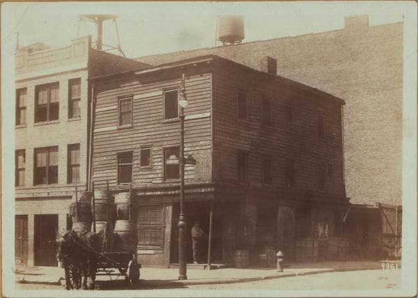 Manhattan: Water Street - James Slip, 1923
