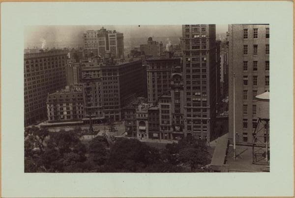Manhattan: Broadway - 25th Street, 1915–1939