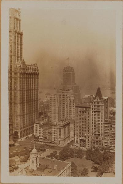 Manhattan: Broadway - Warren Street, 1931