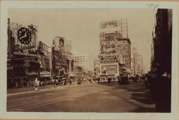 Manhattan: Broadway - 7th Avenue, 1932–1933