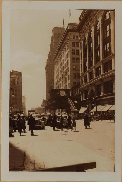 Manhattan: 6th Avenue - 34th Street (West), 1939-04-05