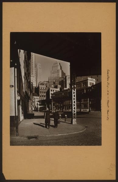 Manhattan: Coenties Slip - Front Street, 1938