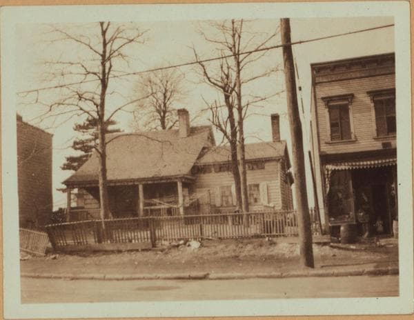 Queens: Corona Avenue - 54th Avenue, 1922–1926