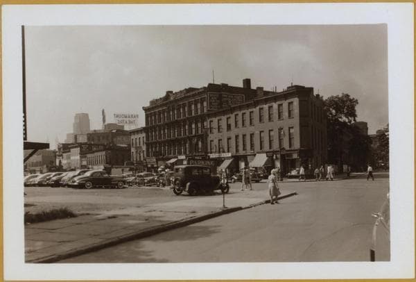 Brooklyn: Fulton Street - Felix Street, 1942