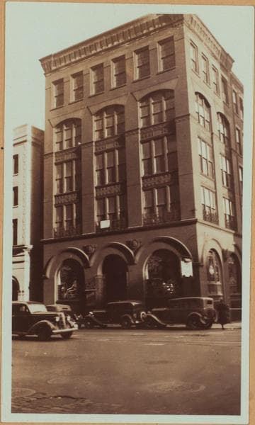 Manhattan: Lexington Avenue - 41st Street, 1928–1937