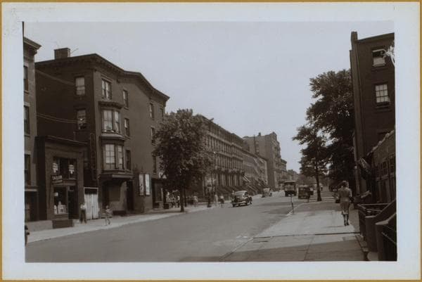 Brooklyn: Adelphi Street - DeKalb Avenue