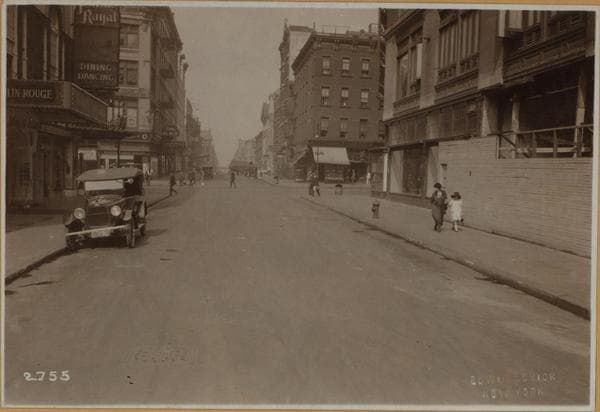 Manhattan: 48th Street - 8th Avenue, 1920