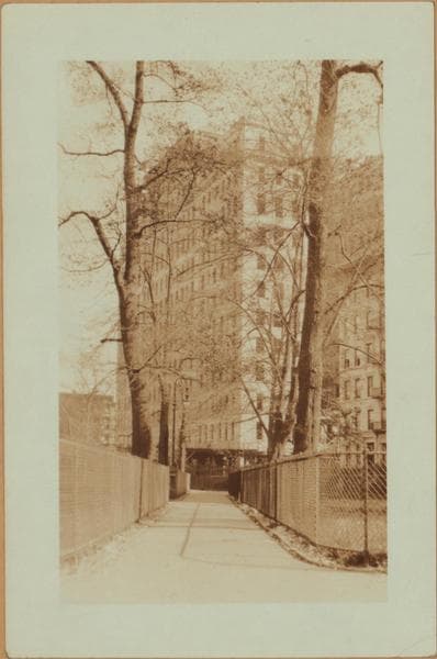 Manhattan: Livingston Place - 16th Street (East), 1923
